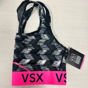Victoria’s Secret sports bra 💗